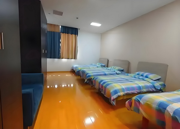 深圳入户一定要本科吗_《南京照相馆》很好，能爆！ 南京照相馆质量一是环境